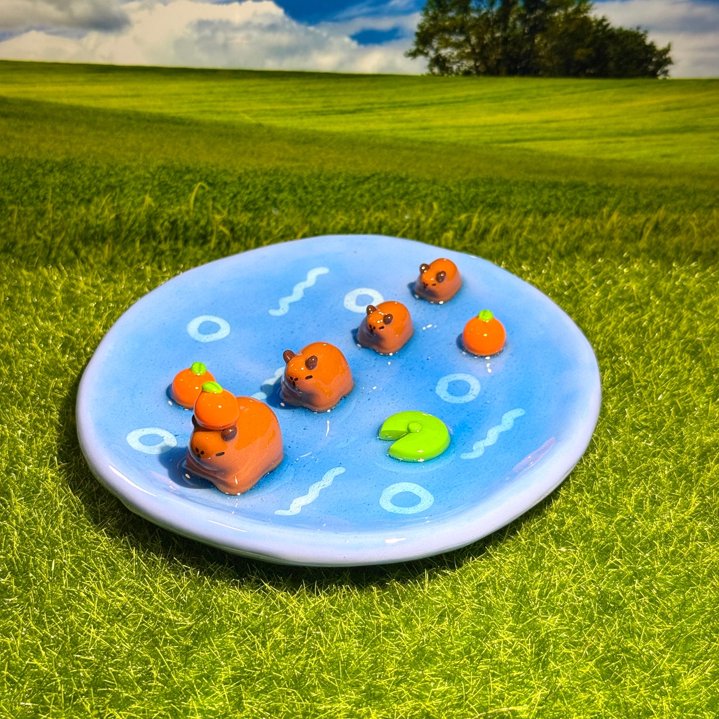 🏊‍♂️Swimming Capy Family Trinket Dish🌊