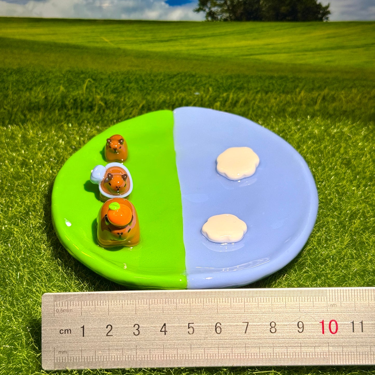Capy Walking Trinket Dish