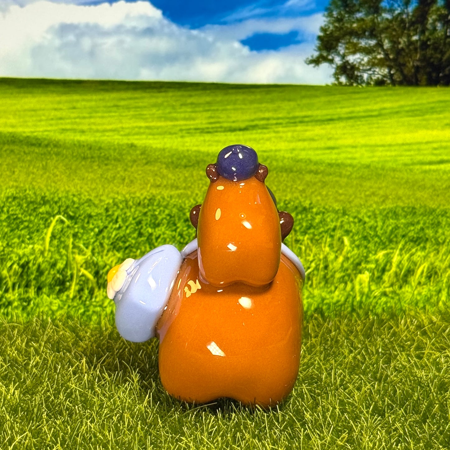 🌼Classy Capybara Duo With Flower Bag Figure👜