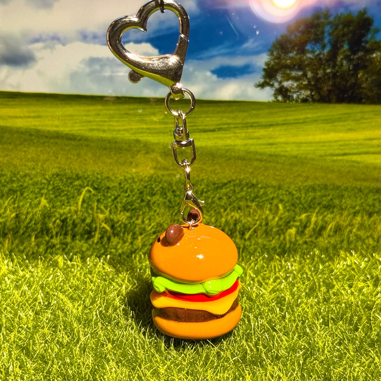 😋 CapyBurger Keychain 🍔