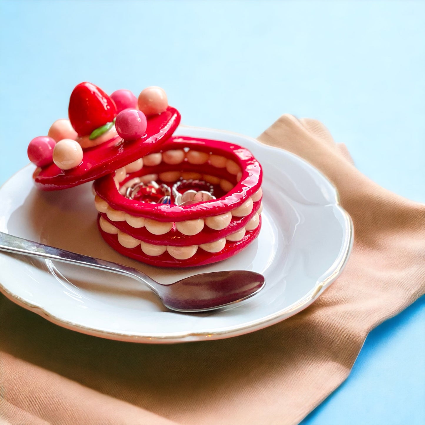 🍓 Red Velvet Cake Jewellery Box 🍰